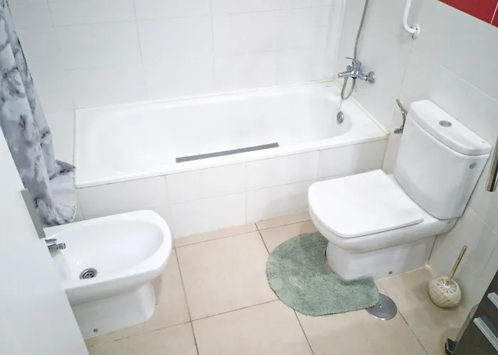 Alcavista - Garage, Ac, 350m To Ocean, Tv Channels, Sunsets And La Gomera View From Balcony * Alcalá la Real