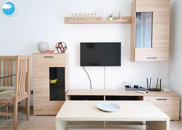 Alcavista - Garage, Ac, 350m To Ocean, Tv Channels, Sunsets And La Gomera View From Balcony * Alcalá la Real