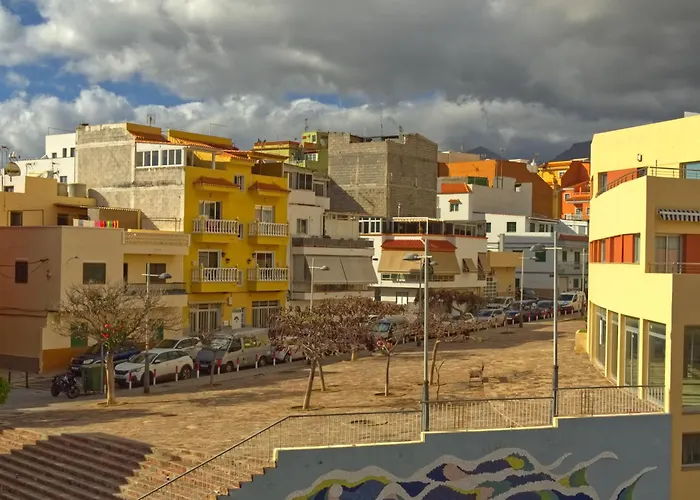 Alcavista - Garage, Ac, 350m To Ocean, Tv Channels, Sunsets And La Gomera View From Balcony Appartement Alcalá la Real