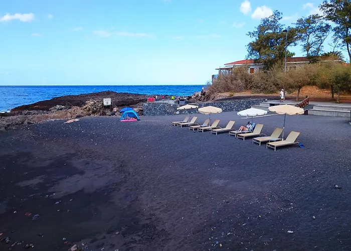 Alcavista - Garage, Ac, 350m To Ocean, Tv Channels, Sunsets And La Gomera View From Balcony Alcalá la Real