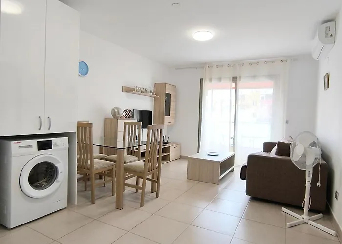 Alcavista - Garage, Ac, 350m To Ocean, Tv Channels, Sunsets And La Gomera View From Balcony