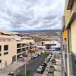 Alcavista - Garage, Ac, 350m To Ocean, Tv Channels, Sunsets And La Gomera View From Balcony Apartment Alcala (Tenerife)