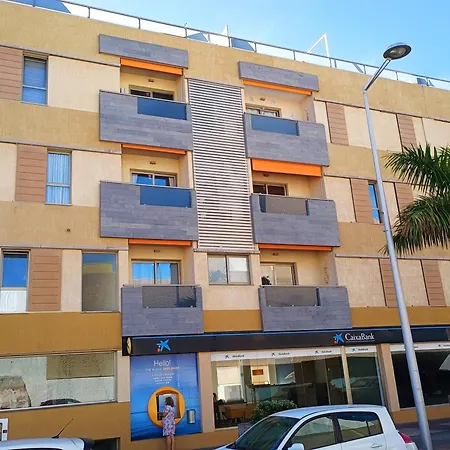 Alcavista - Garage, Ac, 350m To Ocean, Tv Channels, Sunsets And La Gomera View From Balcony * Alcalá la Real